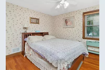 71 Farnum Road, Waltham, MA 02453 - Photo 16