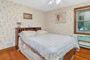 71 Farnum Rd, Waltham, MA 02453 - Photo 16