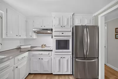 45 Ludlam St, Falmouth, MA 02540 - Photo 14