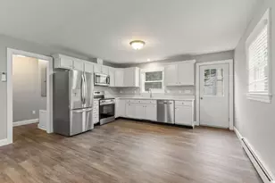 353 1/2 South St, Plainville, MA 02762 - Photo 8