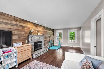 35 East Glen St, Westfield, MA 01085 - Photo 14