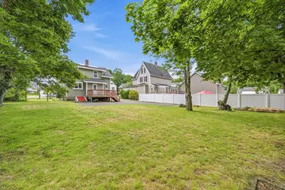 569 Lincoln Ave, Saugus, MA 01906 - Photo 32