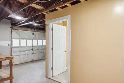 529 Howard St, Brockton, MA 02302 - Photo 18