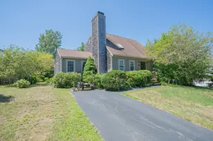 12 Henry Dr, Plymouth, MA 02360 - Photo 1