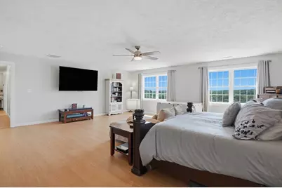 176 Southold Road, Auburn, MA 01501 - Photo 16