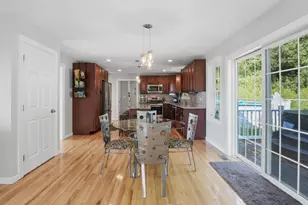 176 Southold Rd, Auburn, MA 01501 - Photo 6