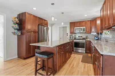 176 Southold Road, Auburn, MA 01501 - Photo 4