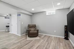 176 Southold Rd, Auburn, MA 01501 - Photo 28