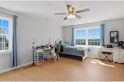 176 Southold Road, Auburn, MA 01501 - Photo 20