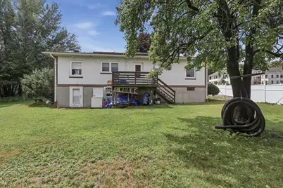 16 Providence Street, Fitchburg, MA 01420 - Photo 34