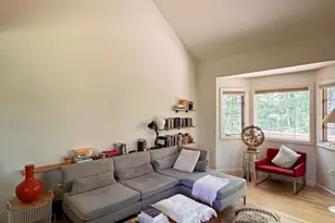 12 Birchwood Ln, Hopkinton, MA 01748 - Photo 8