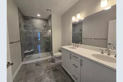 320 Middlesex #B305, Medford, MA 02155 - Photo 10