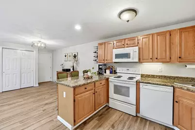 75 Huntoon Memorial Hwy #6-10, Leicester, MA 01524 - Photo 14