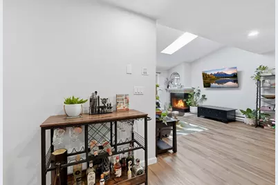 75 Huntoon Memorial Hwy #6-10, Leicester, MA 01524 - Photo 8