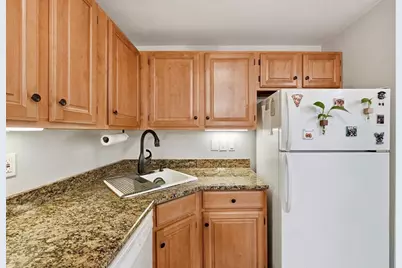 75 Huntoon Memorial Hwy #6-10, Leicester, MA 01524 - Photo 12