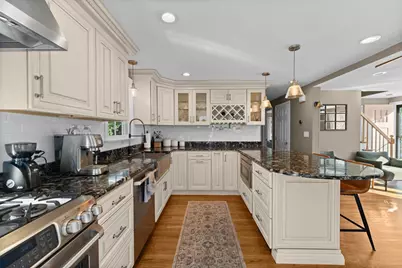 28 Lawrence Street, Danvers, MA 01923 - Photo 4