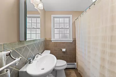 28 Lawrence Street, Danvers, MA 01923 - Photo 10