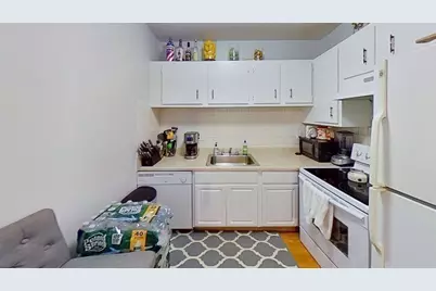 9 Weld St #38, Framingham, MA 01702 - Photo 4