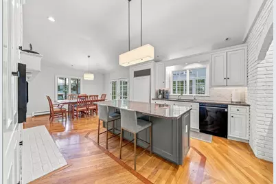 25 Laxfield Rd, Weston, MA 02493 - Photo 16