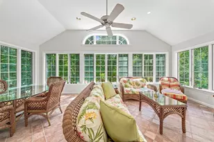 25 Laxfield Rd, Weston, MA 02493 - Photo 4