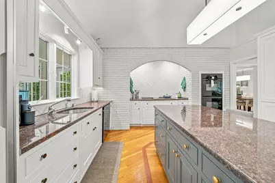 25 Laxfield Rd, Weston, MA 02493 - Photo 10