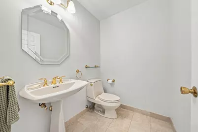 25 Laxfield Rd, Weston, MA 02493 - Photo 10
