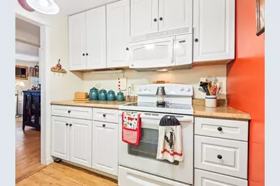75 Huntoon Memorial Hwy #2-2, Leicester, MA 01524 - Photo 10