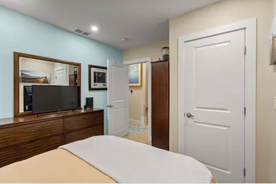14 Brook Ave #2, Waltham, MA 02453 - Photo 12