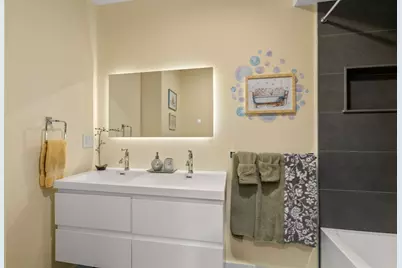 14 Brook Ave #2, Waltham, MA 02453 - Photo 18