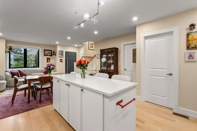14 Brook Ave #2, Waltham, MA 02453 - Photo 6