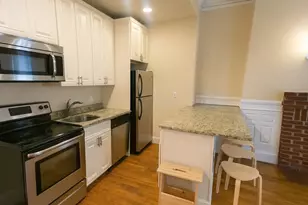 591 Beacon, Boston, MA 02215 - Photo 2