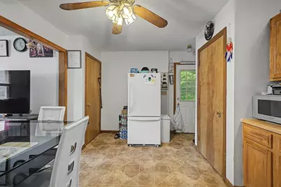 58-60 Beverly Lane, Springfield, MA 01151 - Photo 22