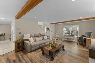 10 Fairfield Dr, Dudley, MA 01571 - Photo 8