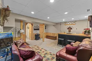 10 Fairfield Dr, Dudley, MA 01571 - Photo 32