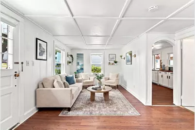 31 Perkins St, Quincy, MA 02169 - Photo 10