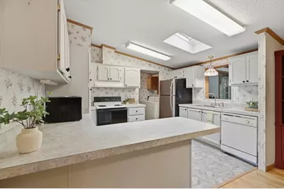 33 Bayberry Drive, Gardner, MA 01440 - Photo 6