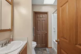 33 Bayberry Dr, Gardner, MA 01440 - Photo 16