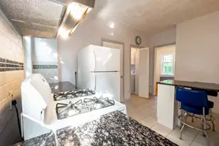 24 Montvale St, Boston, MA 02131 - Photo 18
