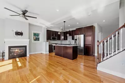 375 Border Street #375, Boston, MA 02128 - Photo 4
