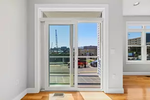 375 Border St, Boston, MA 02128 - Photo 14