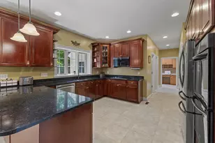 8 Karen Ln, Milford, MA 01757 - Photo 6