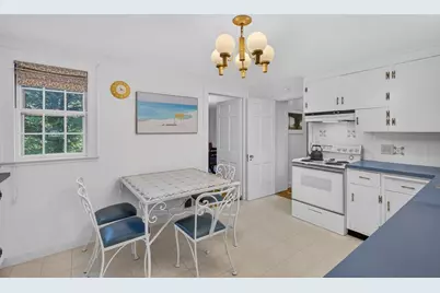 75 Warren, Plymouth, MA 02360 - Photo 4