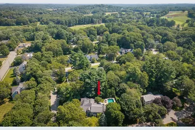 2 Horseshoe Lane, Hamilton, MA 01982 - Photo 4