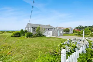 104 Balsam St, Fairhaven, MA 02719 - Photo 2