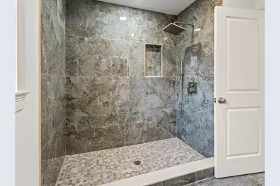 132 Barrington Rd, Longmeadow, MA 01106 - Photo 20