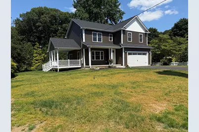 132 Barrington Rd, Longmeadow, MA 01106 - Photo 2