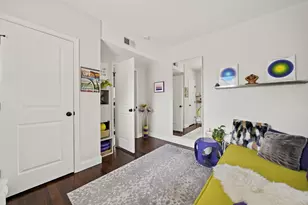 27 Whitten St, Boston, MA 02122 - Photo 16
