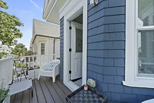 27 Whitten St, Boston, MA 02122 - Photo 22