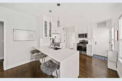 27 Whitten St #2, Boston, MA 02122 - Photo 4