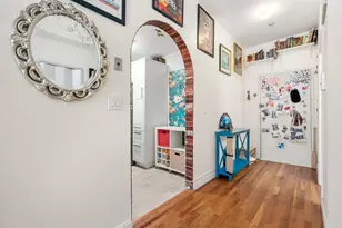 298 Commonwealth Ave, Boston, MA 02115 - Photo 10